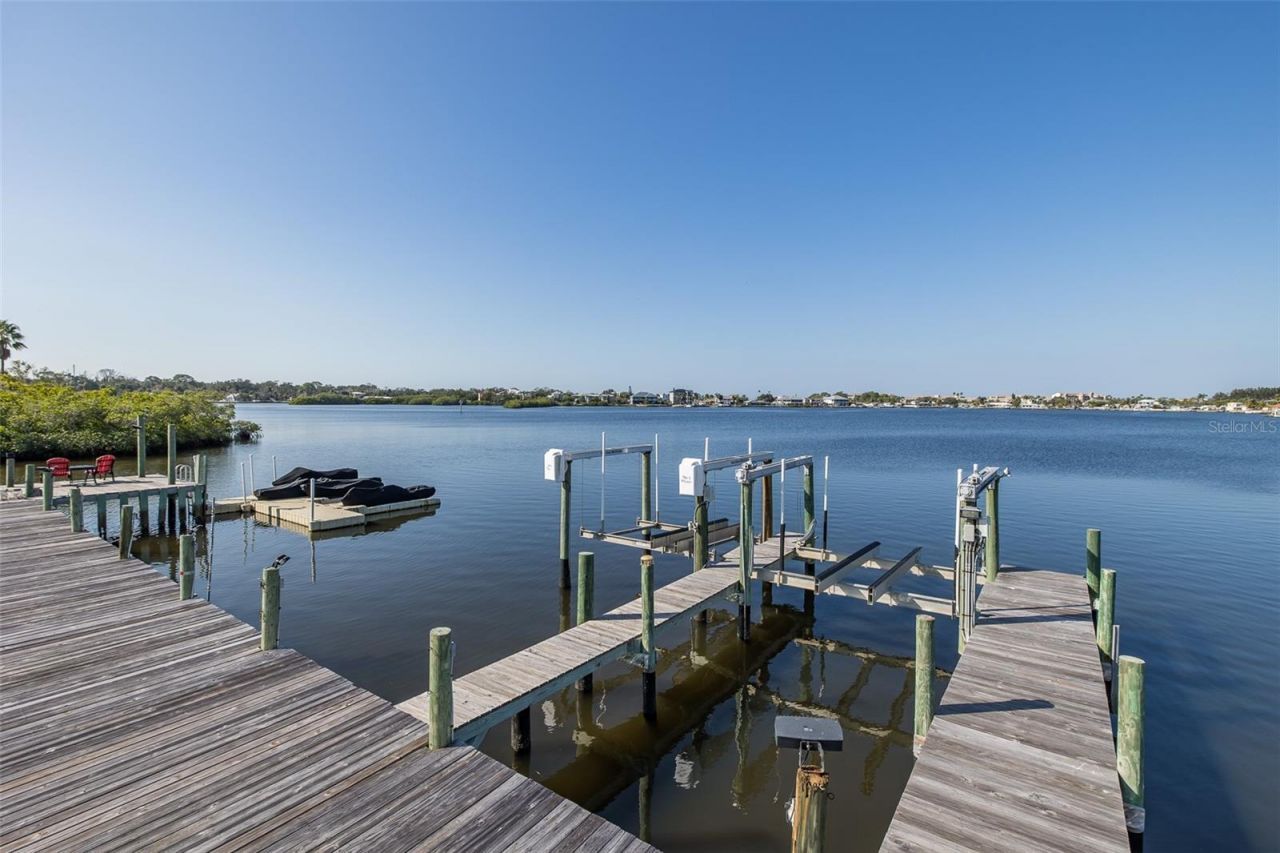 8211 Hayward Lane, Port Richey, FL 34668 Photo