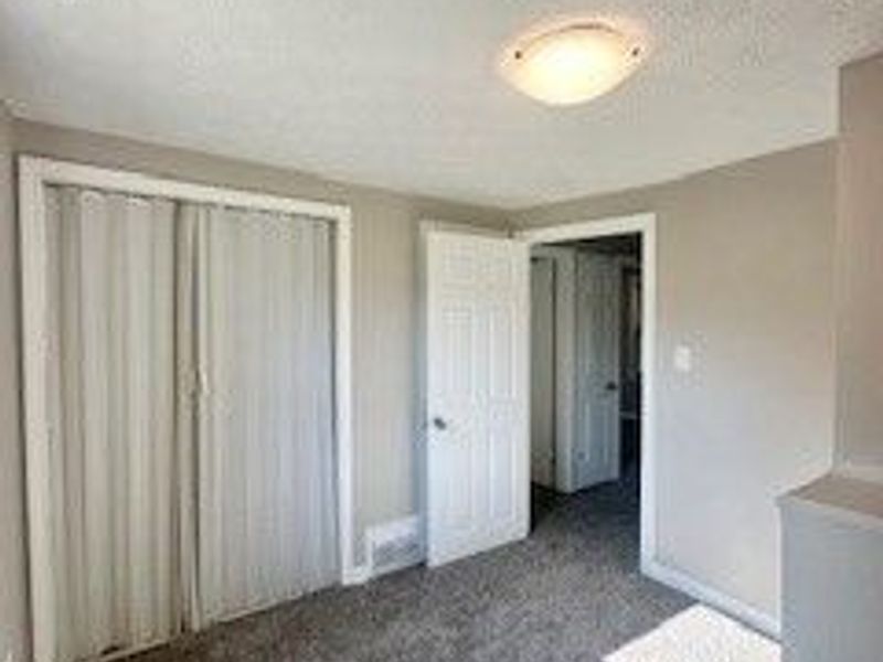 5357 Beechwood Avenue, Maple Heights, OH 44137 Photo 13