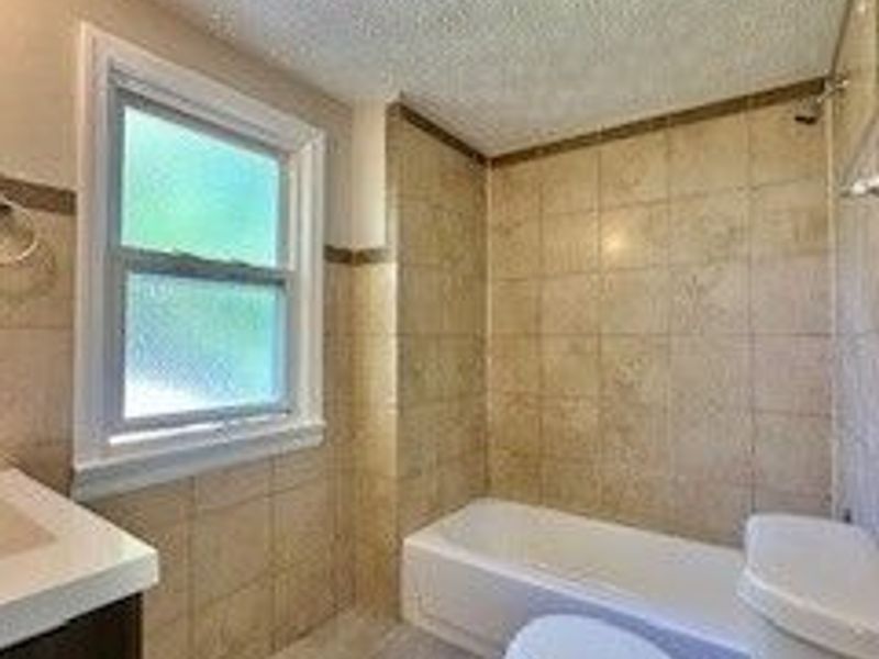 5357 Beechwood Avenue, Maple Heights, OH 44137 Photo 7