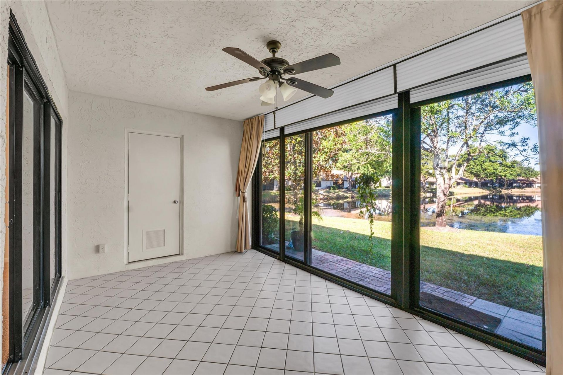 3246 Carambola Circle S, Unit 3246, Coconut Creek, FL 33066 Photo
