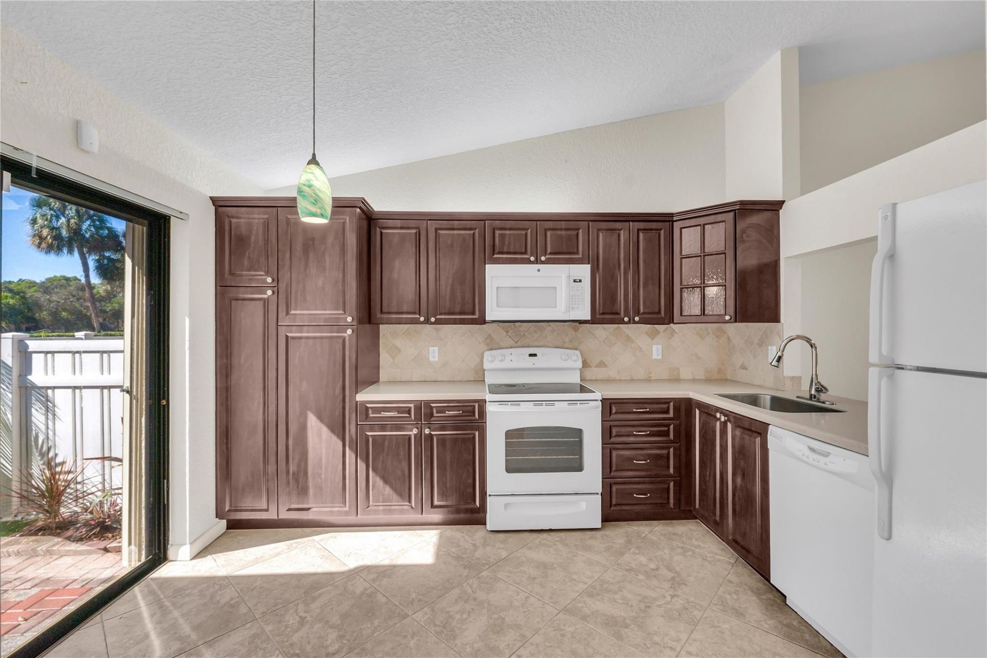 3246 Carambola Circle S, Unit 3246, Coconut Creek, FL 33066 Photo