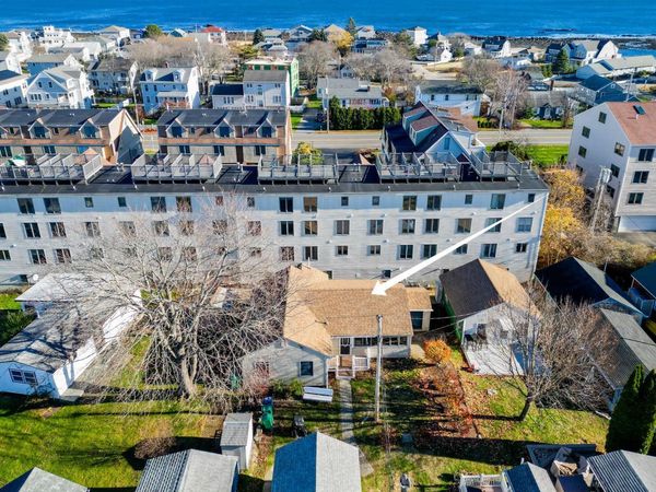 61 Acorn Road, Hampton, NH 03842