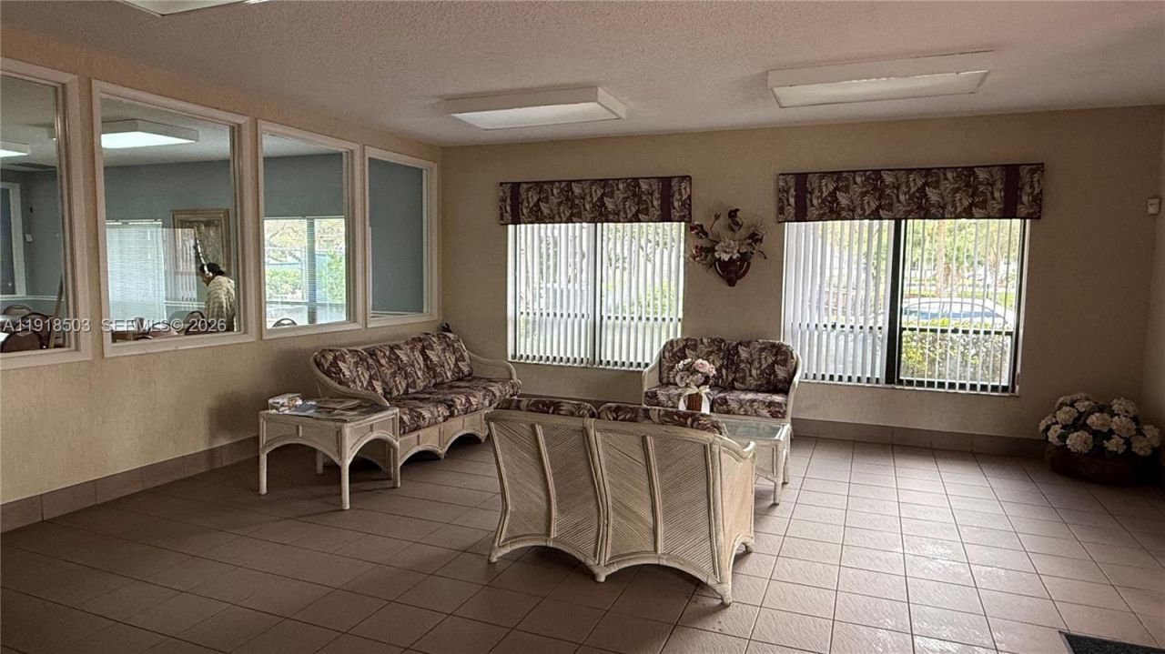 4940 E Sabal Palm Blvd, Unit 302, Tamarac, FL 33319 Photo
