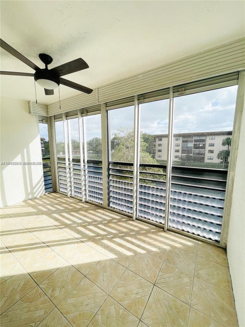 4940 E Sabal Palm Blvd, Unit 302, Tamarac, FL 33319 Photo