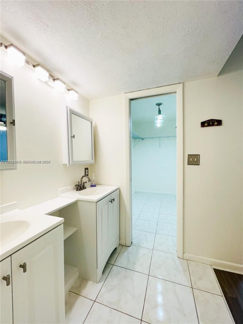 4940 E Sabal Palm Blvd, Unit 302, Tamarac, FL 33319 Photo