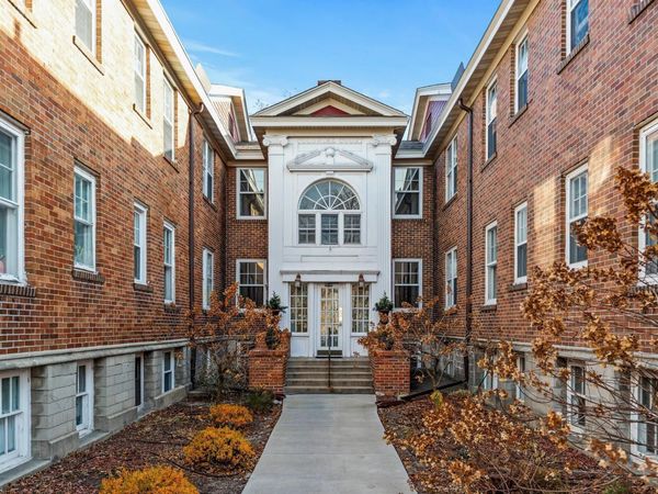 3909 Aldrich Avenue S, Unit 3, Minneapolis, MN 55409