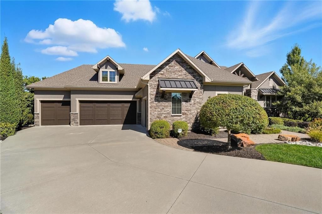 321 NW Nutall Drive, Lees Summit, MO 64081 Main Photo