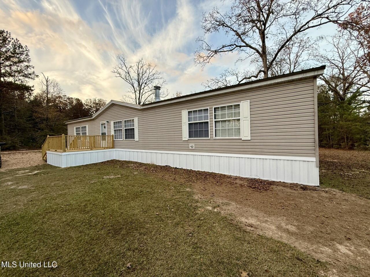 907 SE Sidney Trail, Bogue Chitto, MS 39629 Main Photo