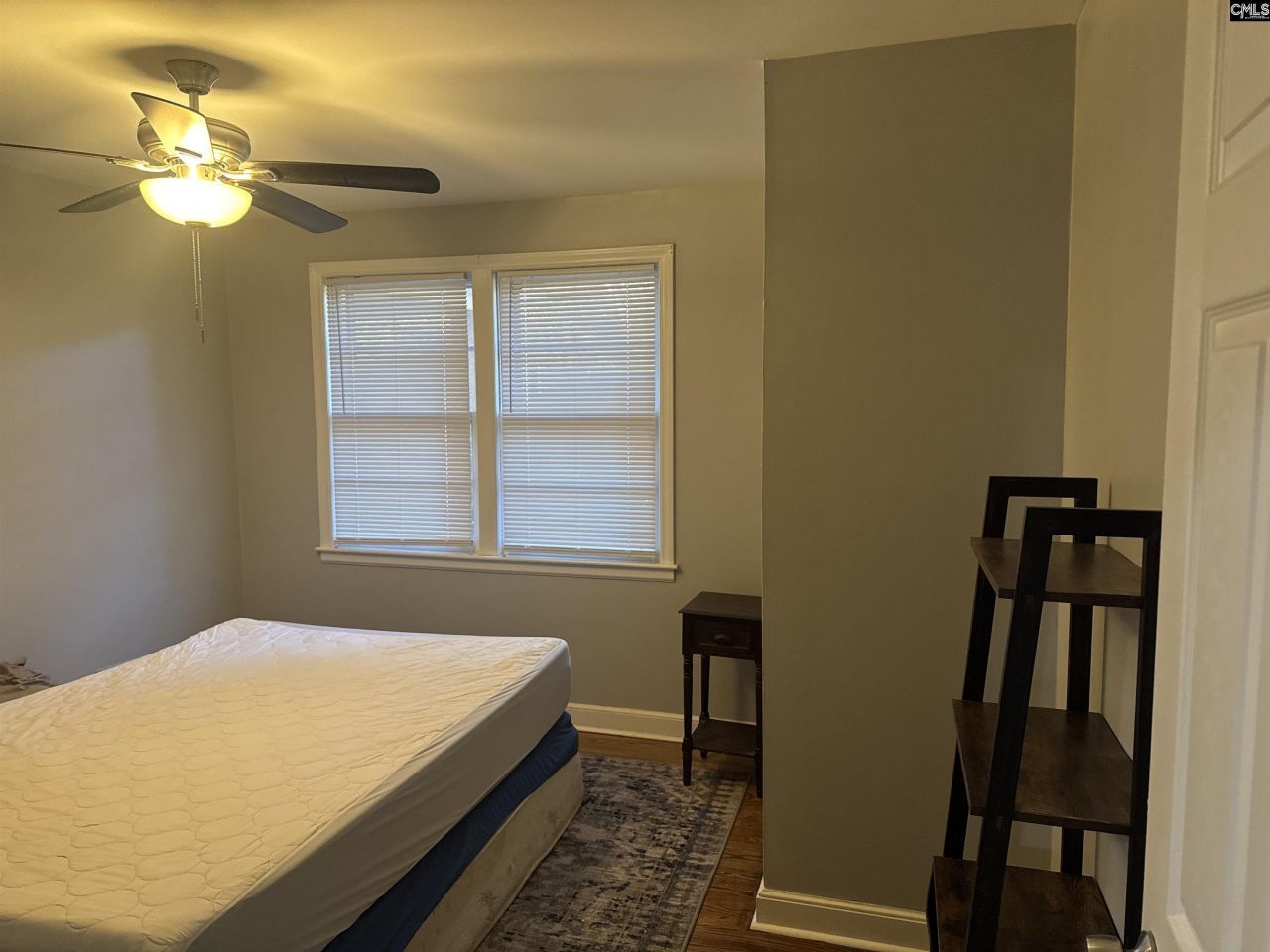 108 Waterford Drive Photo 6