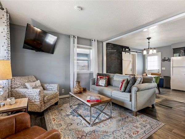 110 13th Street, Bentonville, AR 72712