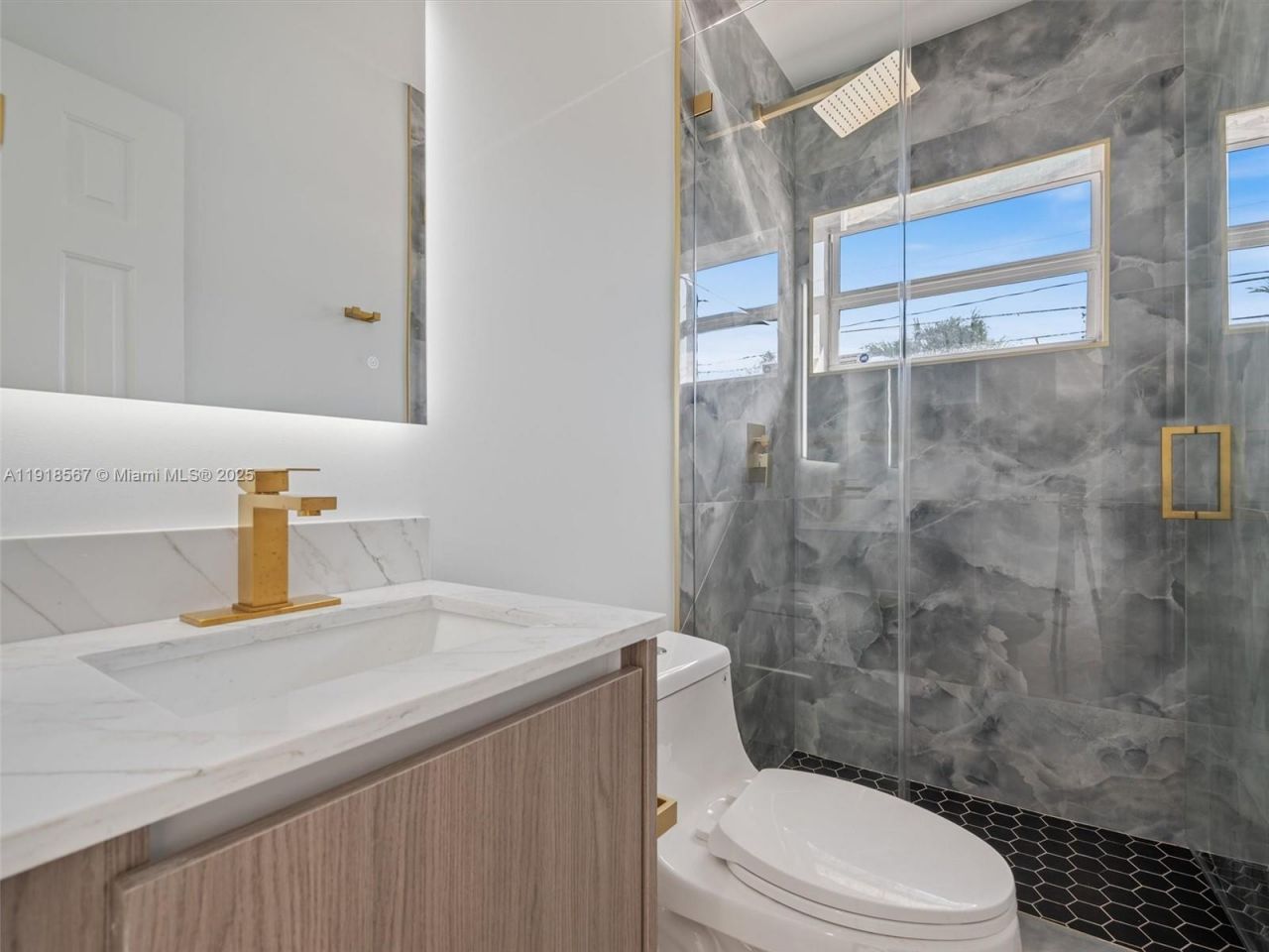 2764 NE 35th St, Fort Lauderdale, FL 33306 Photo