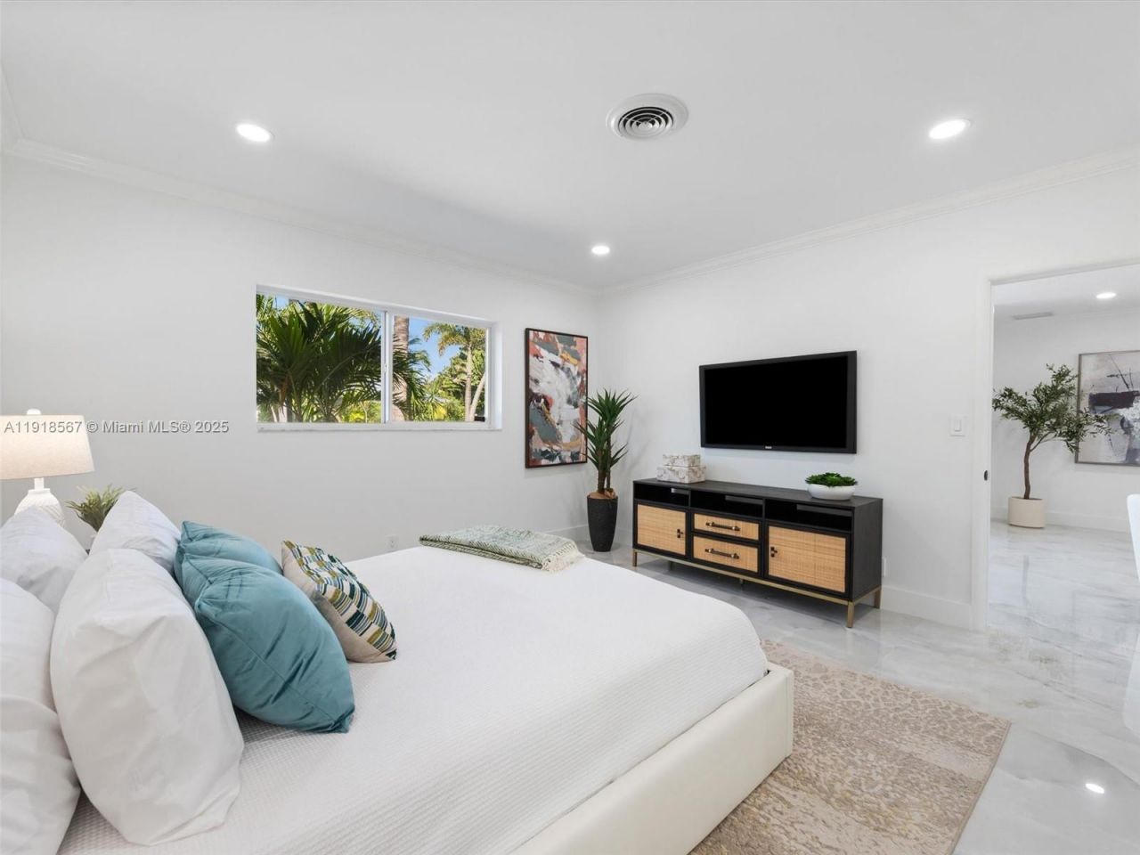 2764 NE 35th St, Fort Lauderdale, FL 33306 Photo