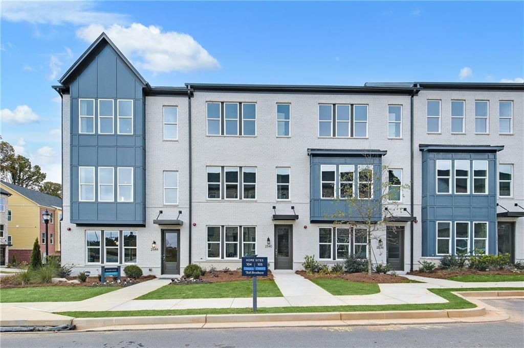 2320 Mockernut Trail, Unit 139, Smyrna, GA 30080 Main Photo