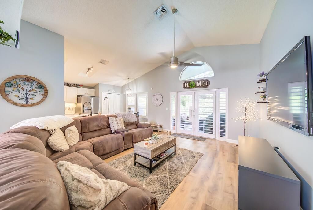 15055 Oak Chase Court, Wellington, FL 33414 Photo