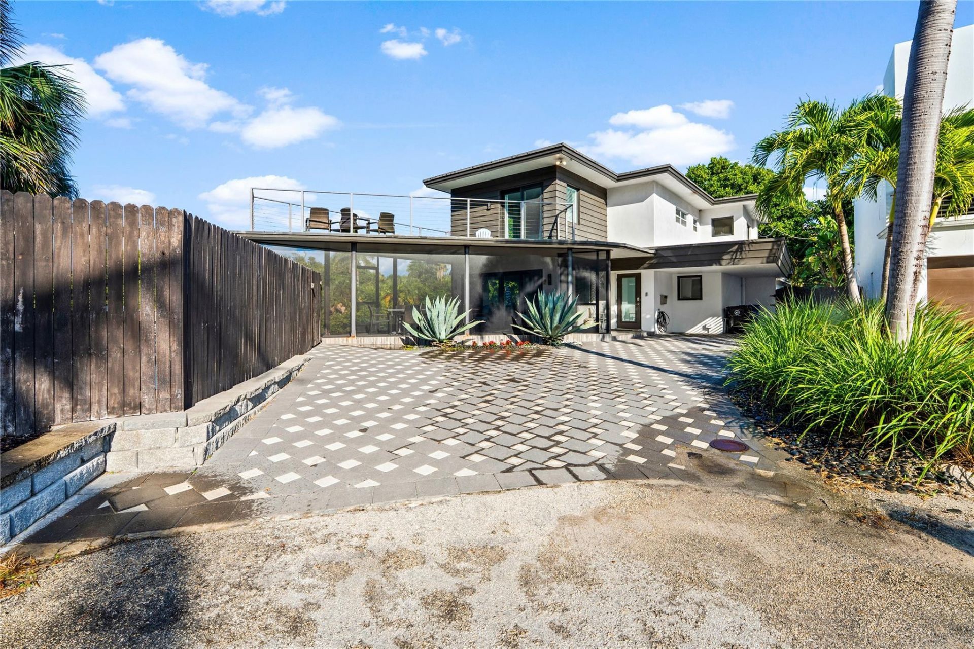 3301 NE 15th Street, Fort Lauderdale, FL 33304 Photo