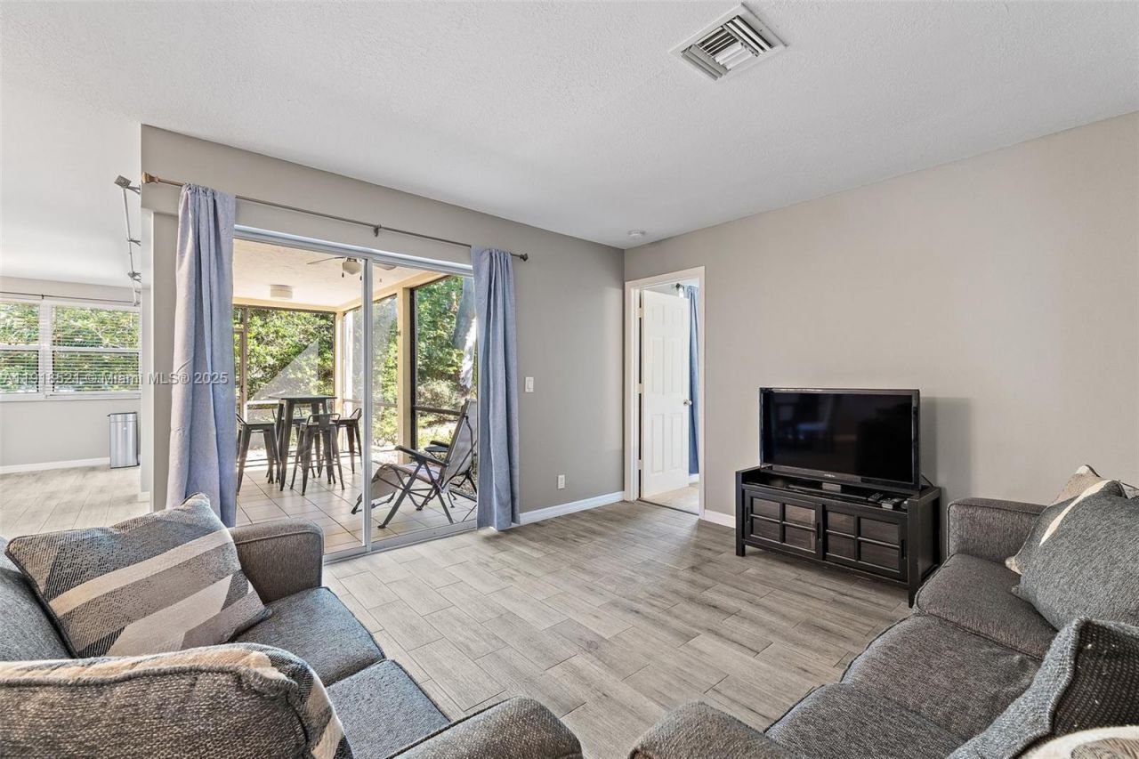 3990 SW Greenwood Way, Unit A, Palm City, FL 34990 Photo