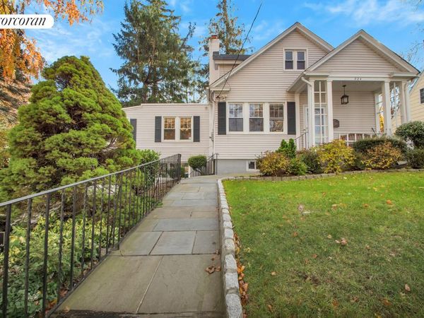 324 BEVERLY Road, Queens, NY 11363