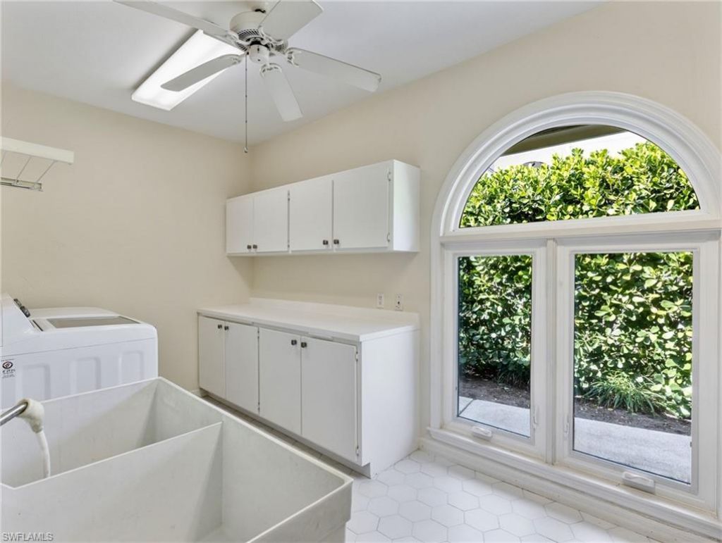 1299 Plumosa Dr, Fort Myers, FL 33901 Photo