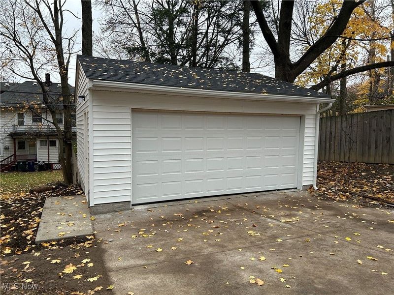 3235 Oak Road, Cleveland, OH 44118 Photo 33