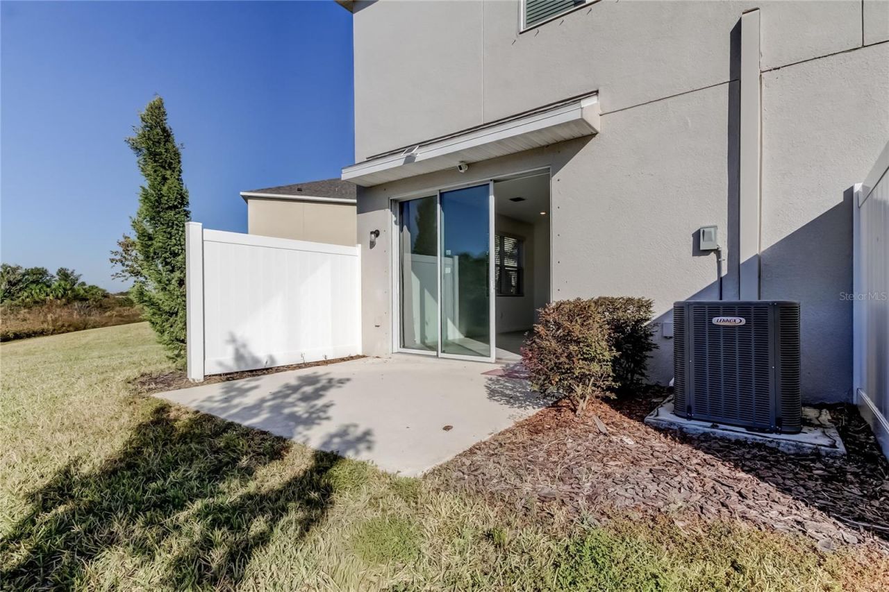 11633 Glenside Terrace, Palmetto, FL 34221 Photo