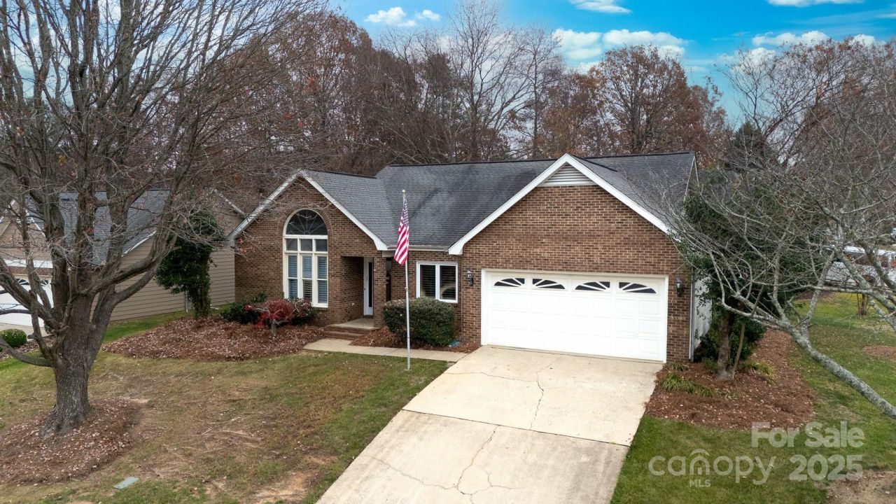 3033 River Ridge Drive, Gastonia, NC 28056 Main Photo