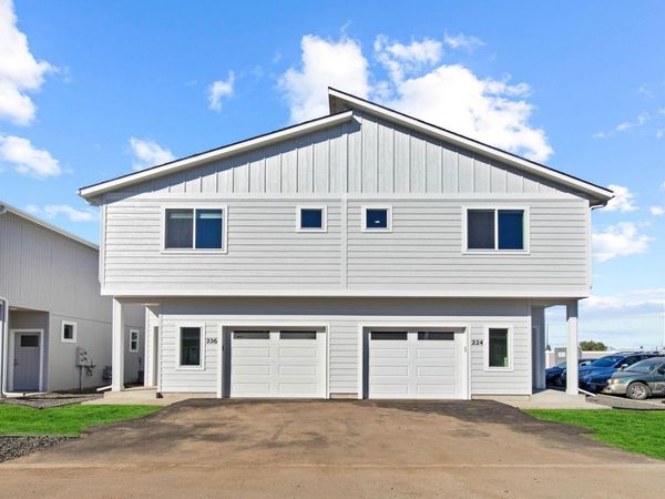 308 S Woodlawn Ln, Spokane Valley, WA 99216