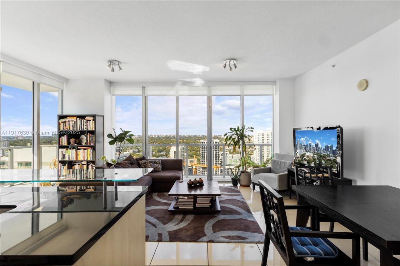 79 SW 12th St, Unit 2701-S, Miami, FL 33130 Photo