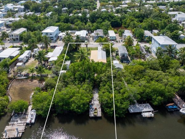 561 Gordon Cir, Key Largo, FL 33037
