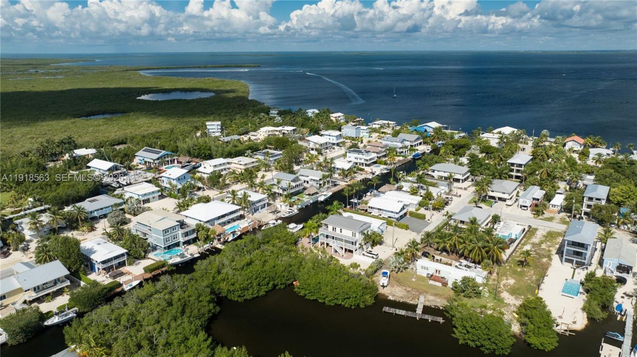 561 Gordon Cir, Key Largo, FL 33037 Photo