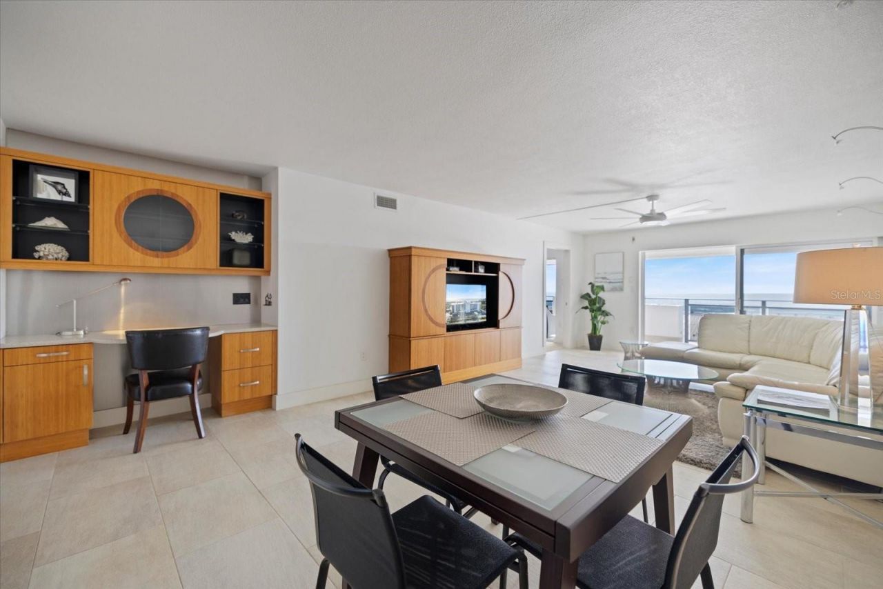 625 Beach Road, Unit 602, Sarasota, FL 34242 Photo