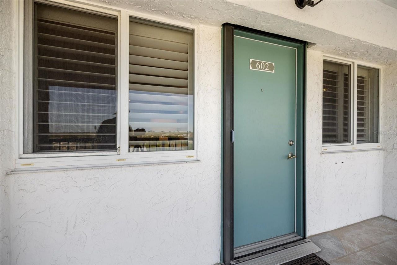 625 Beach Road, Unit 602, Sarasota, FL 34242 Photo