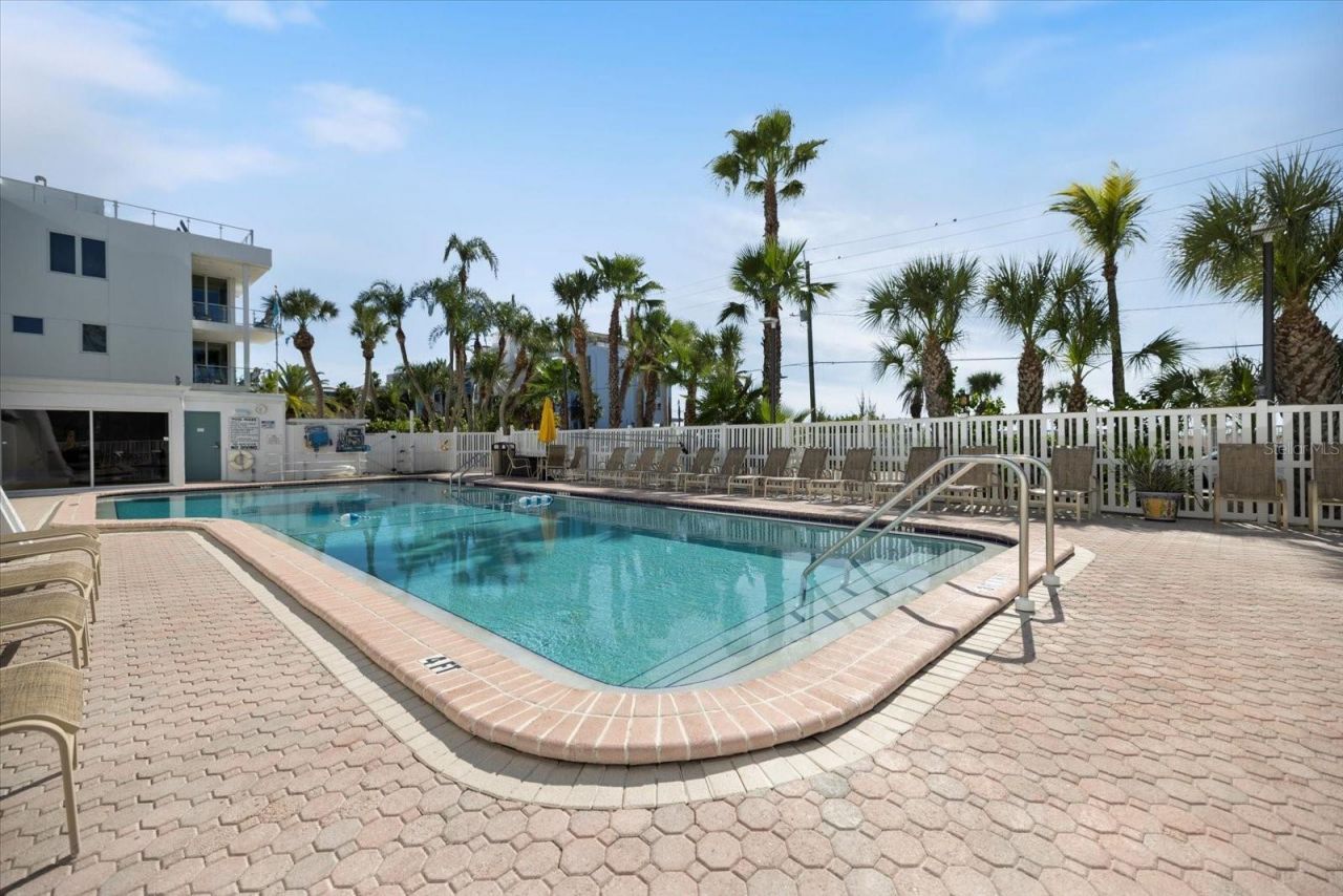 625 Beach Road, Unit 602, Sarasota, FL 34242 Photo