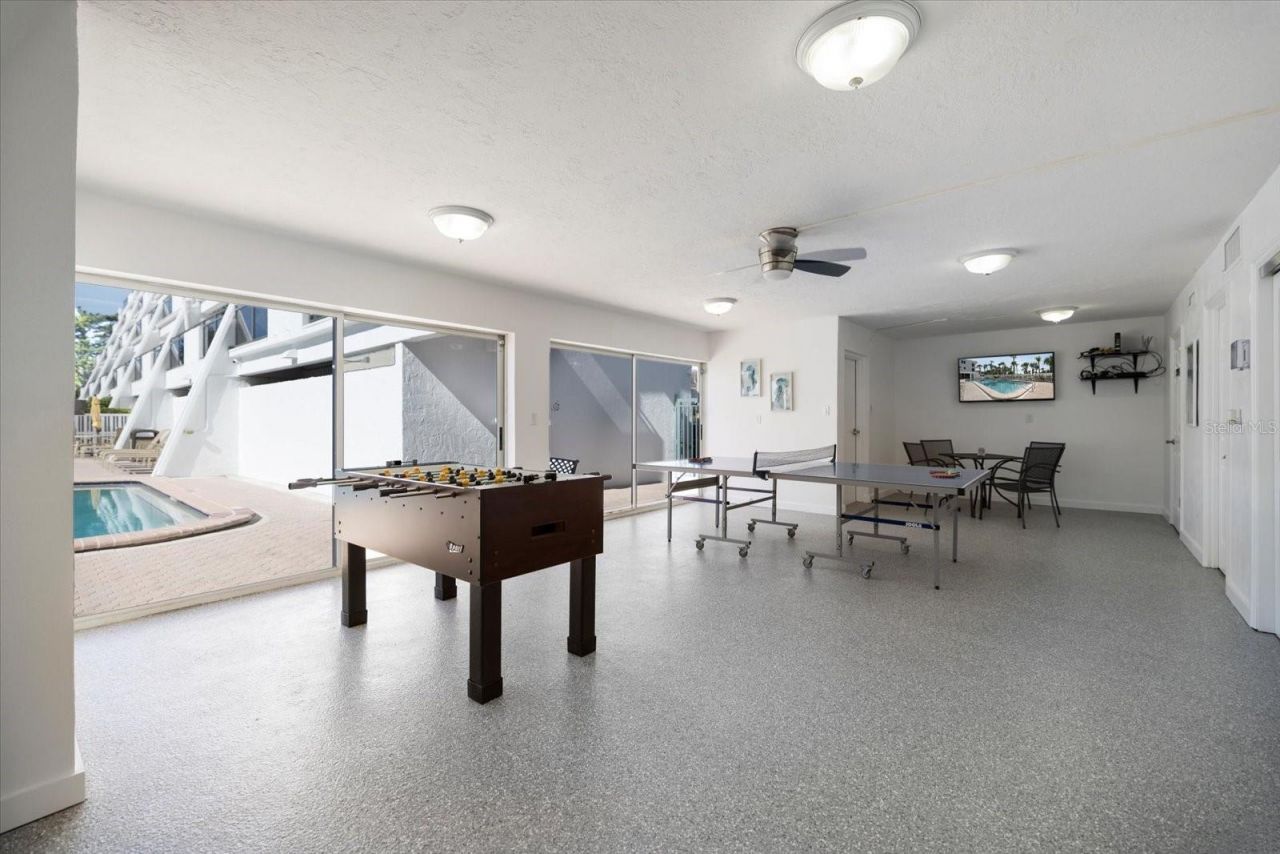 625 Beach Road, Unit 602, Sarasota, FL 34242 Photo