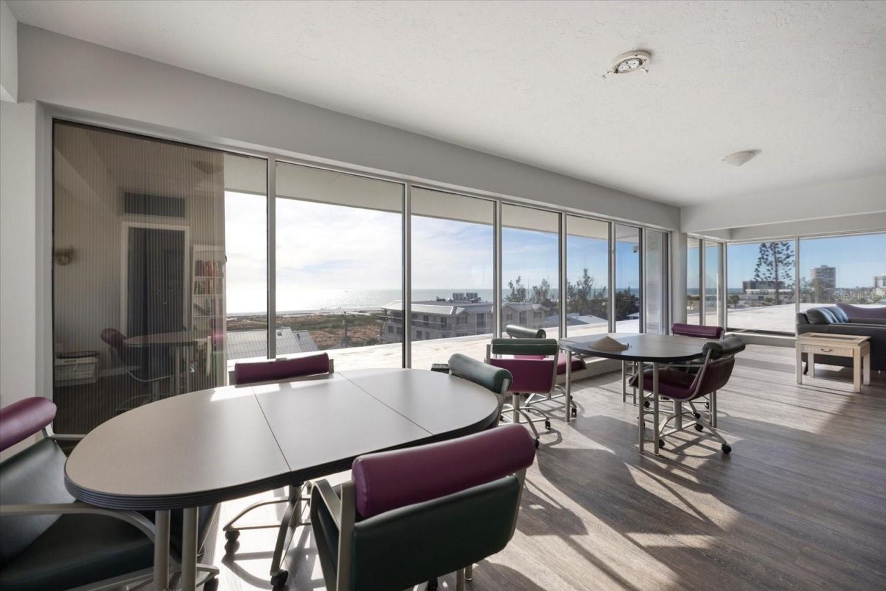 625 Beach Road, Unit 602, Sarasota, FL 34242 Photo