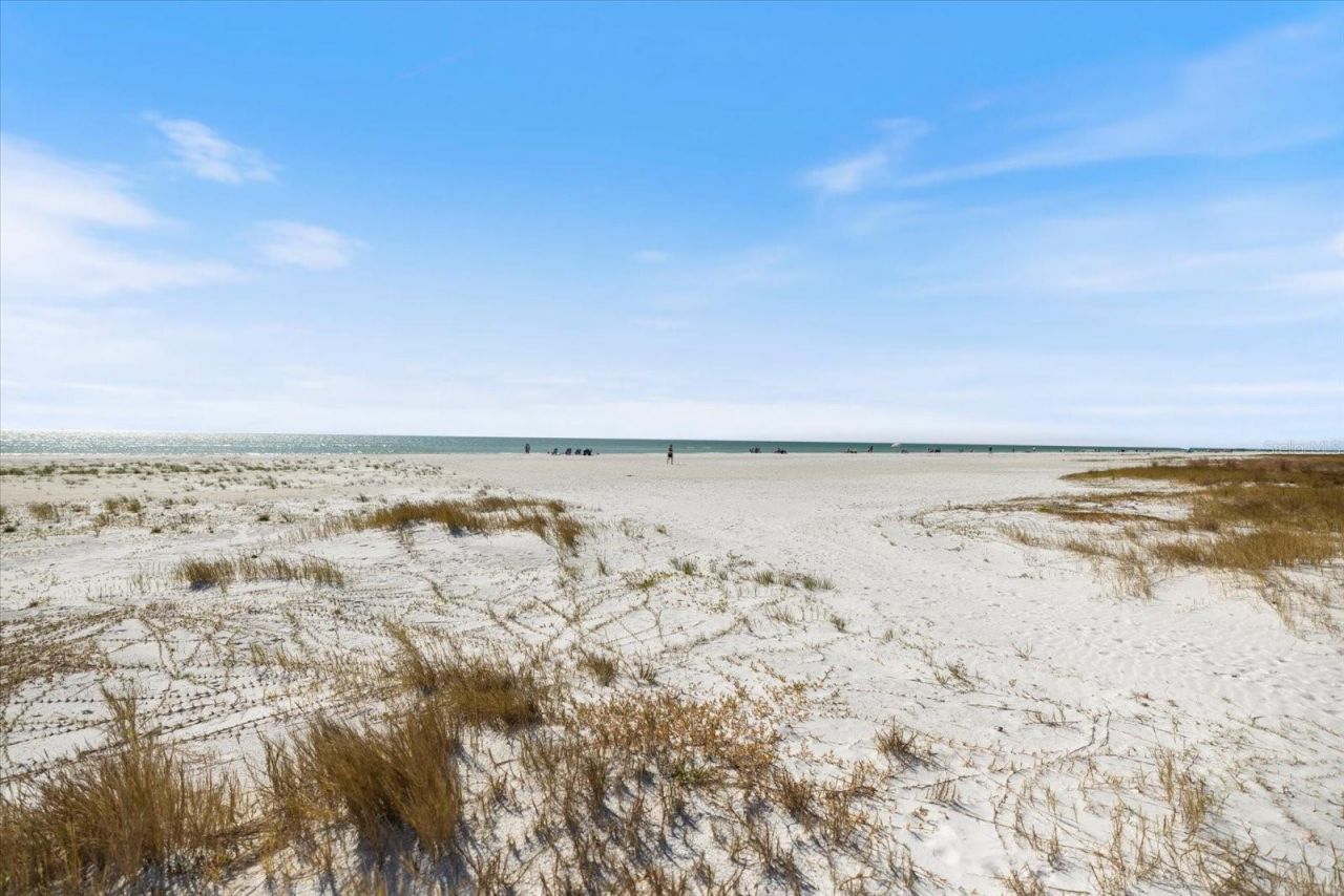 625 Beach Road, Unit 602, Sarasota, FL 34242 Photo