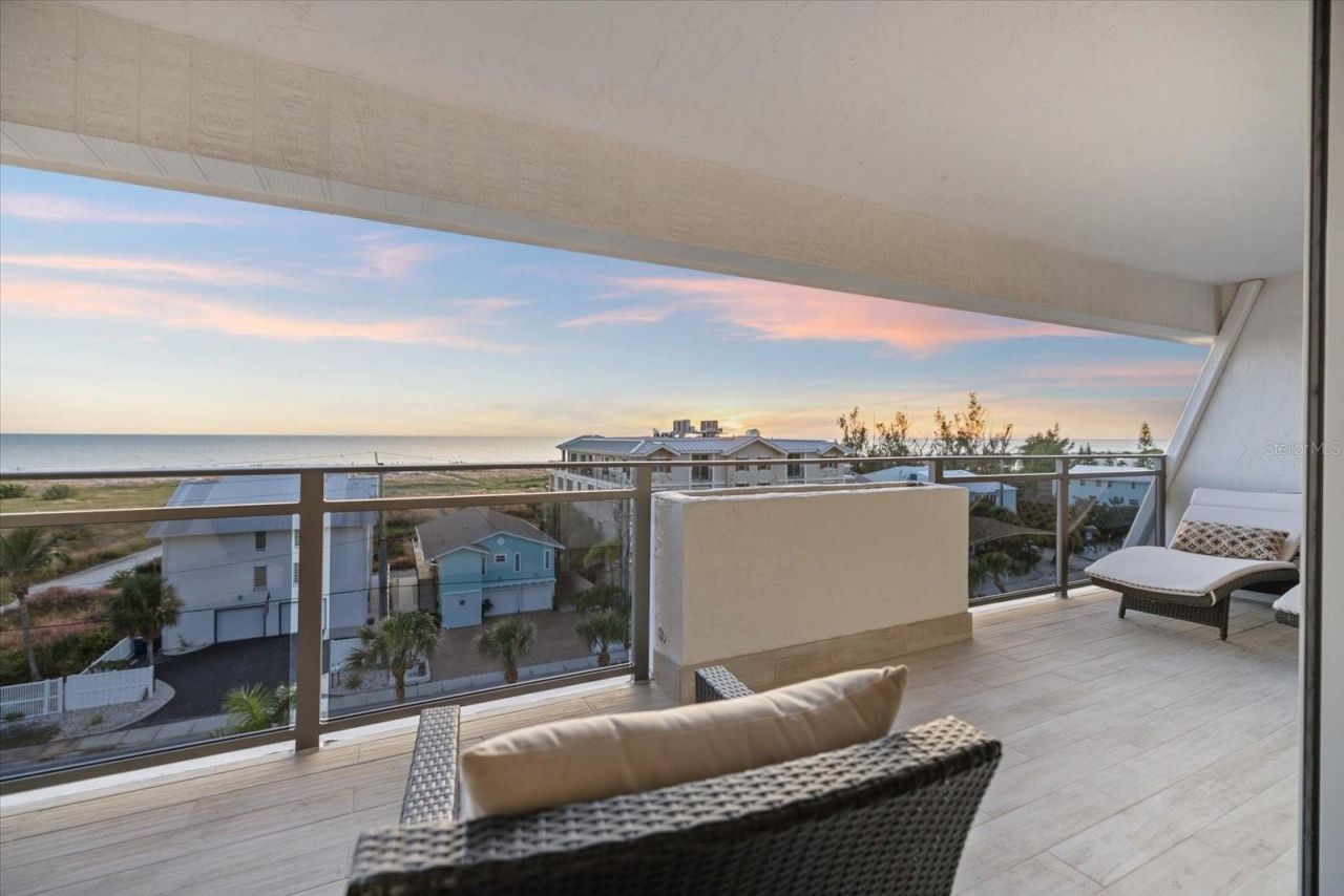 625 Beach Road, Unit 602, Sarasota, FL 34242 Photo