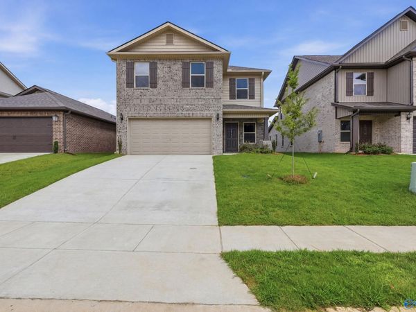 28107 Caperton Drive, Harvest, AL 35749