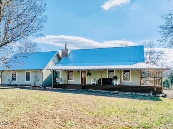753 Farmington Way, Maryville, TN 37801