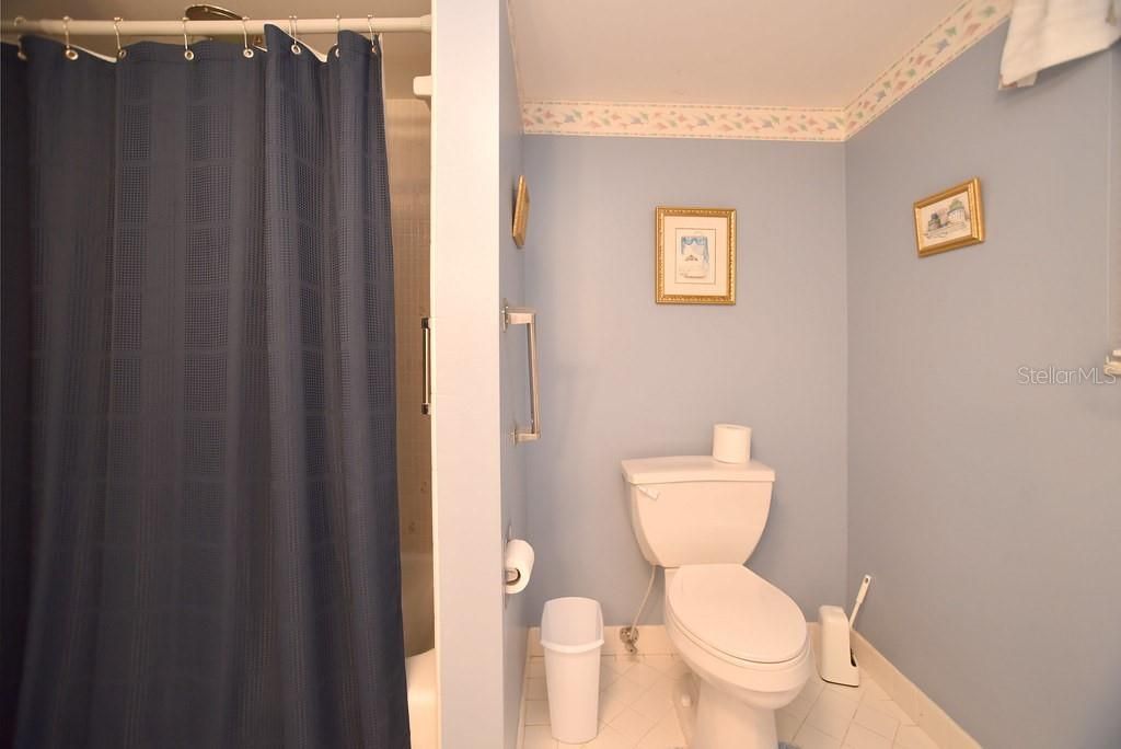 5200 Brittany Drive S, Unit 606, Saint Petersburg, FL 33715 Photo