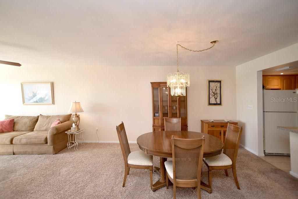 5200 Brittany Drive S, Unit 606, Saint Petersburg, FL 33715 Photo