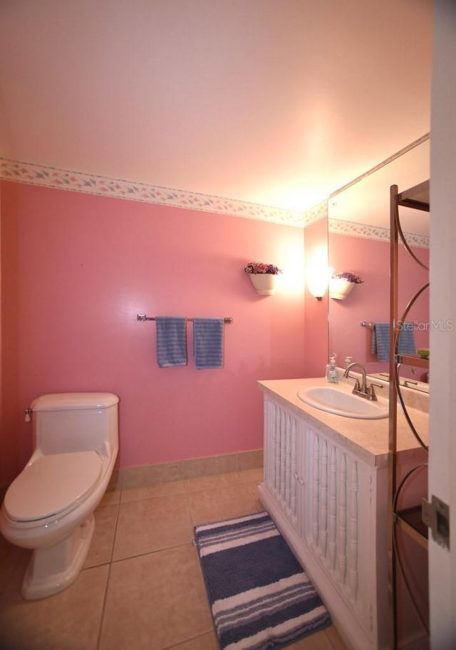 5200 Brittany Drive S, Unit 606, Saint Petersburg, FL 33715 Photo