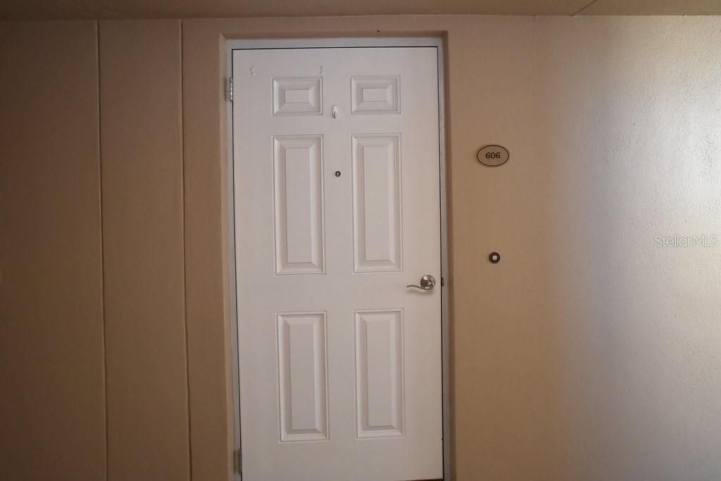 5200 Brittany Drive S, Unit 606, Saint Petersburg, FL 33715 Photo