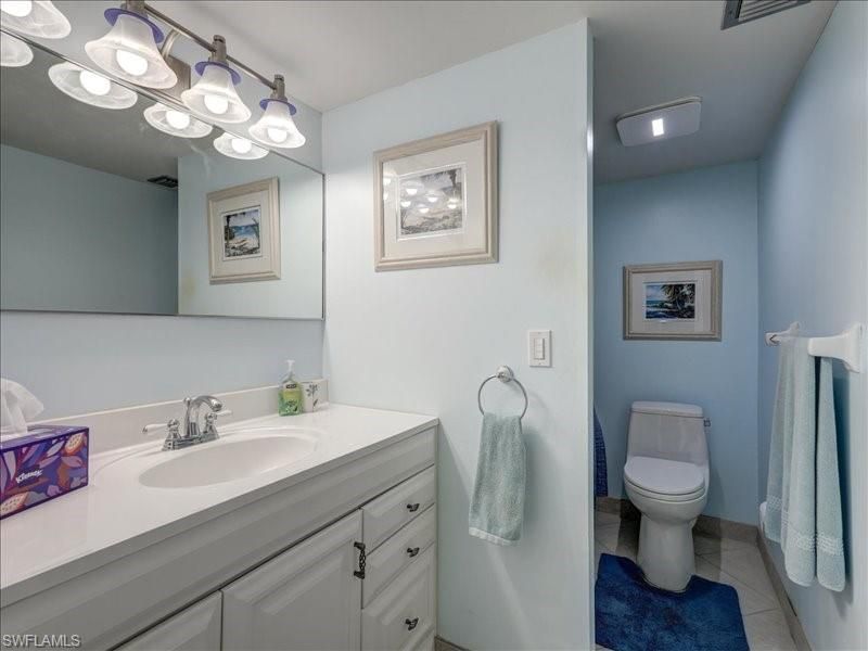 3200 Gulf Shore Blvd N, Unit 204, Naples, FL 34103 Photo