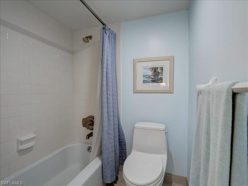 3200 Gulf Shore Blvd N, Unit 204, Naples, FL 34103 Photo