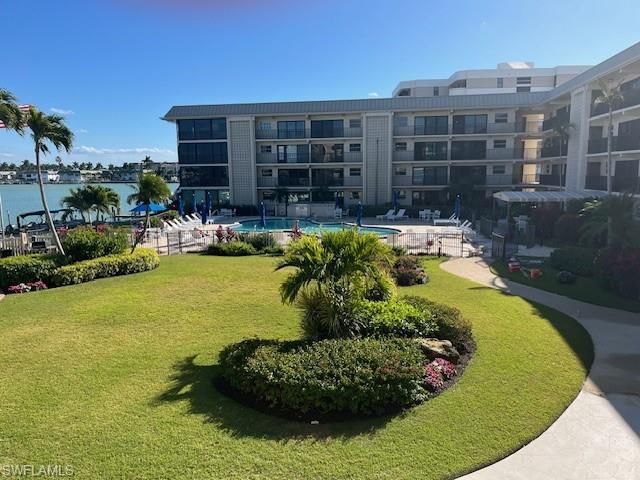 3200 Gulf Shore Blvd N, Unit 204, Naples, FL 34103 Photo