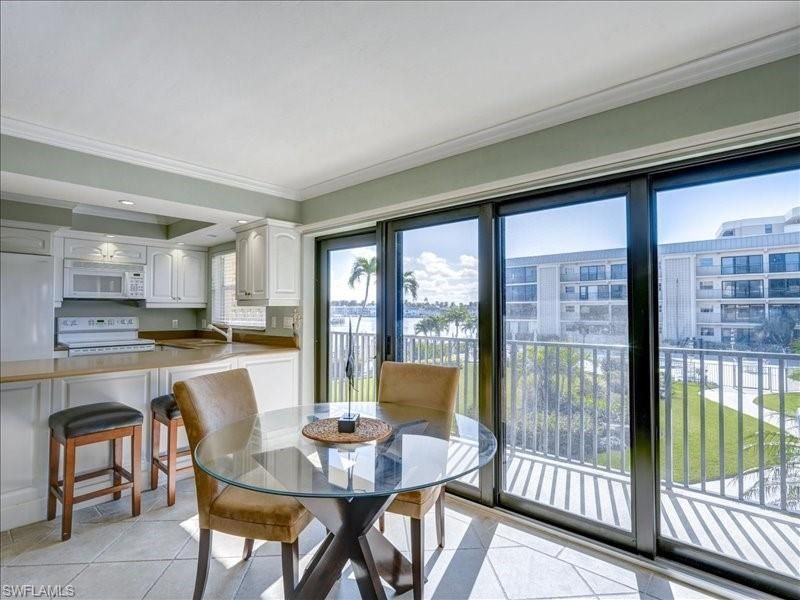 3200 Gulf Shore Blvd N, Unit 204, Naples, FL 34103 Photo