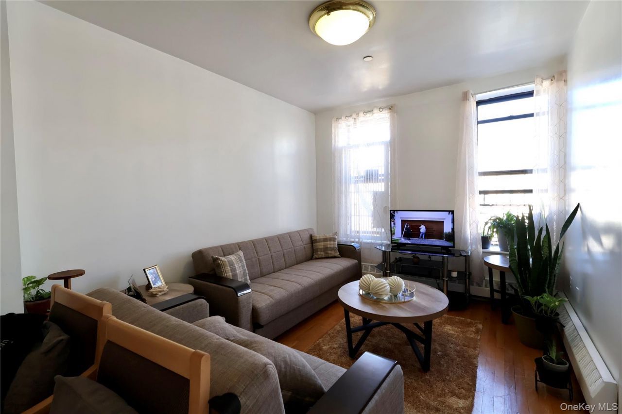 518 135th Street W, Unit 5C, New York, NY 10031 Main Photo