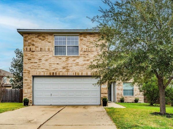 18436 Windtree LN, Elgin, TX 78621
