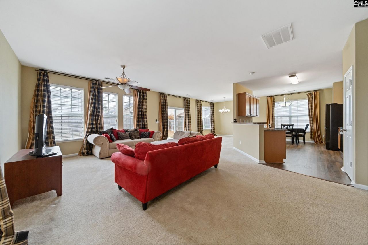 451 Freshwater Drive Photo 6