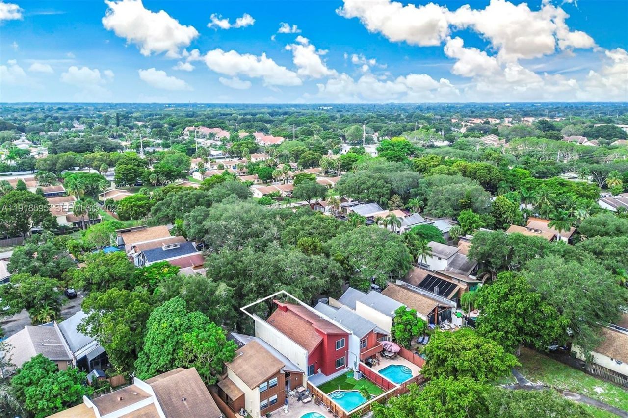 6884 NW 30 Ave, Fort Lauderdale, FL 33309 Photo